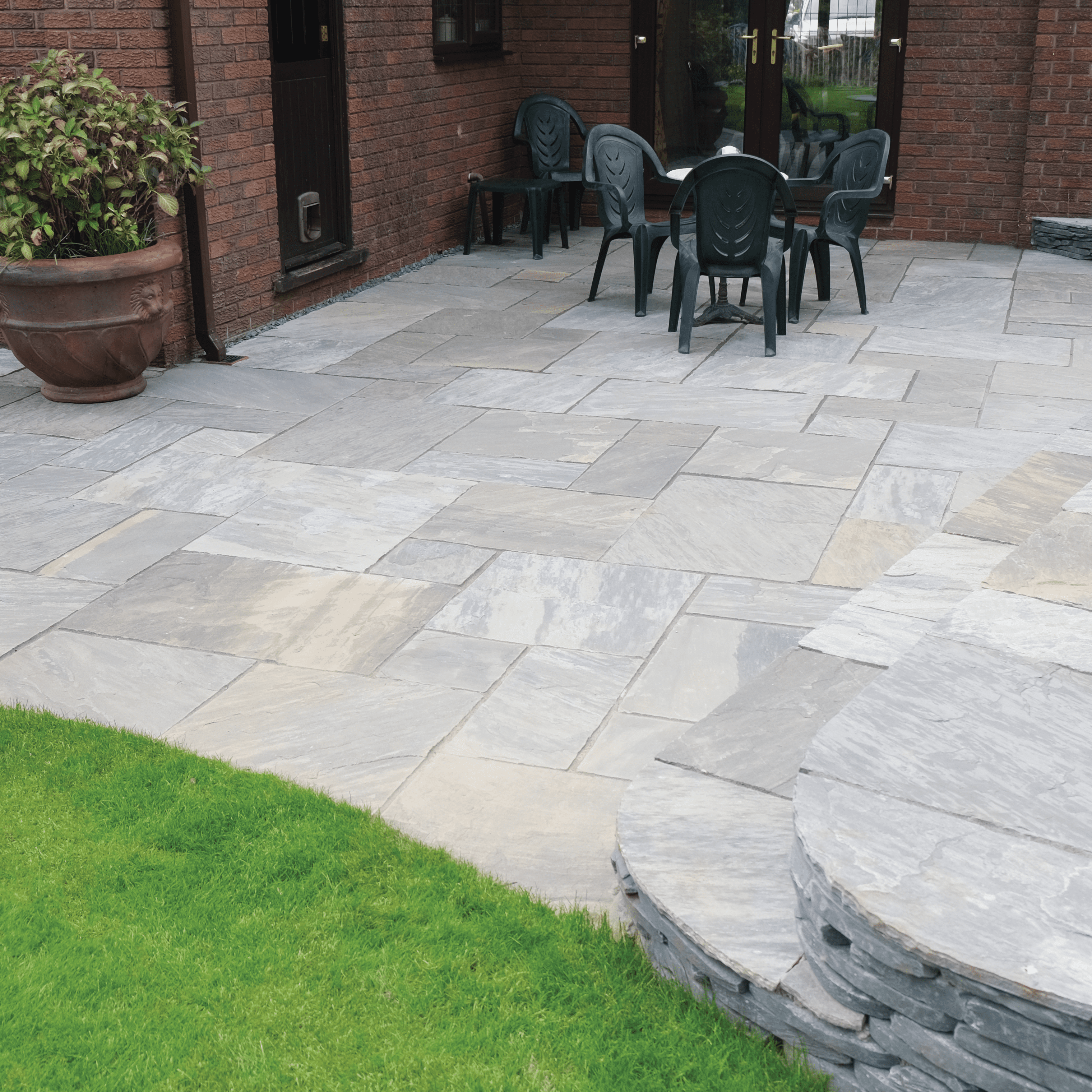 Graphite Sandstone Patio Paving