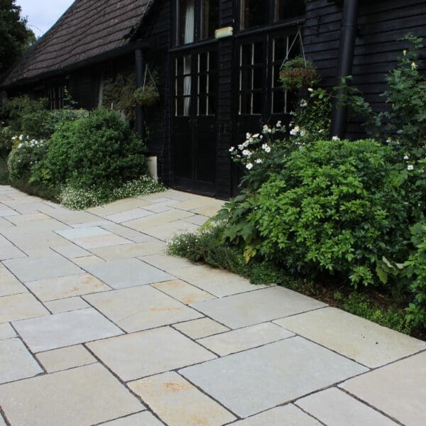 Tuscan Limestone Patio Paving