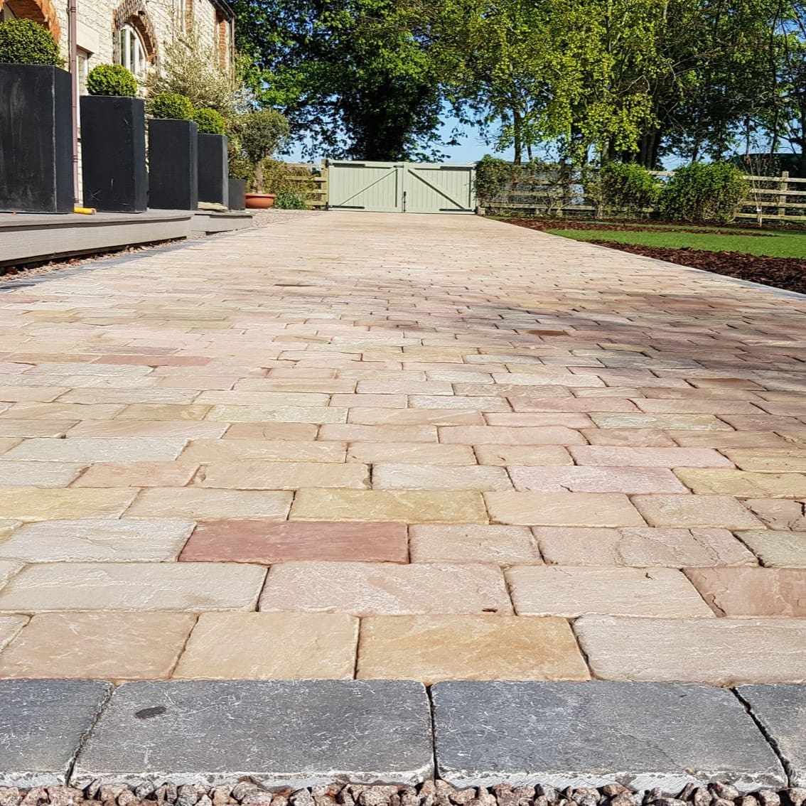 Forest Sandstone Block Paving