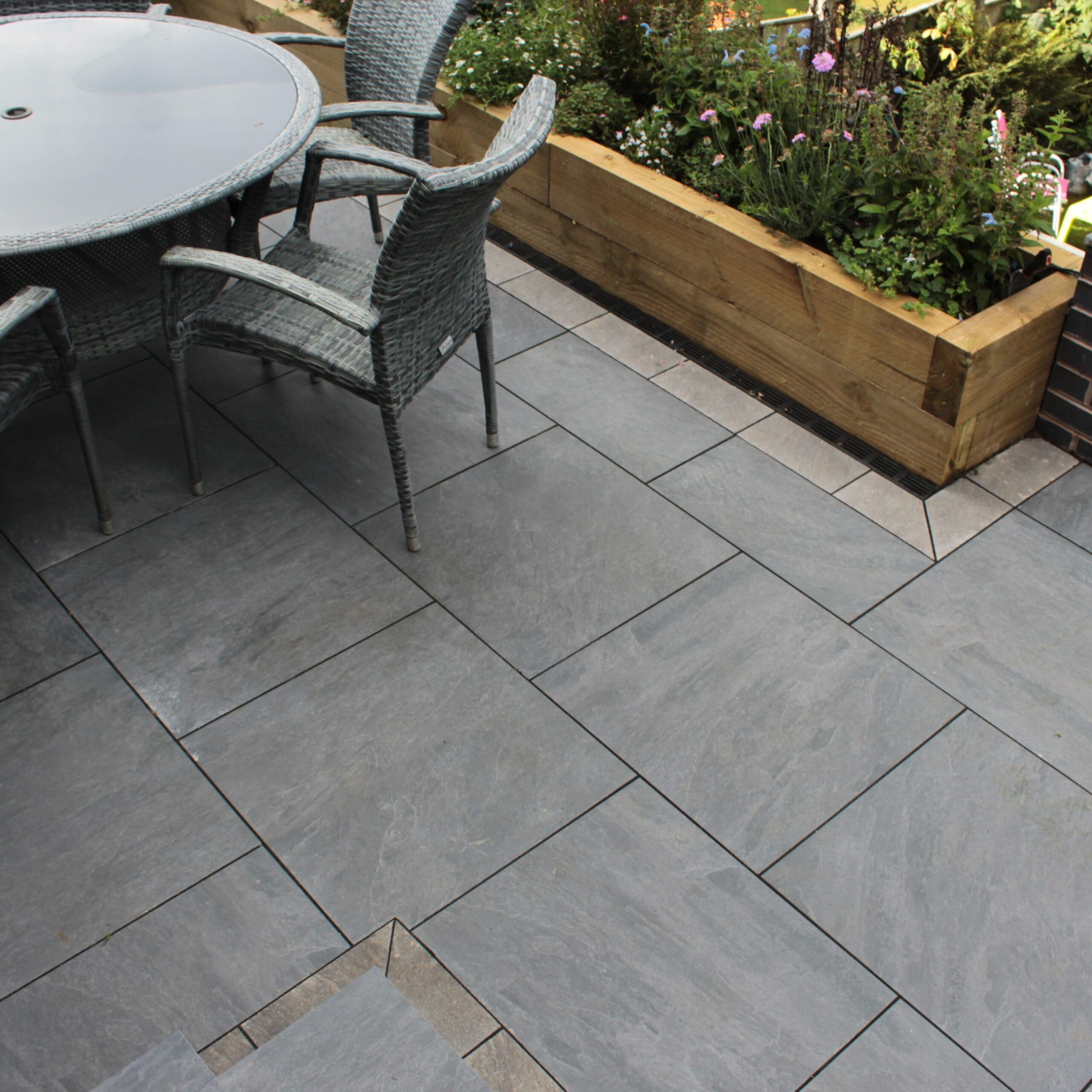 Anthracite Porcelain Paving