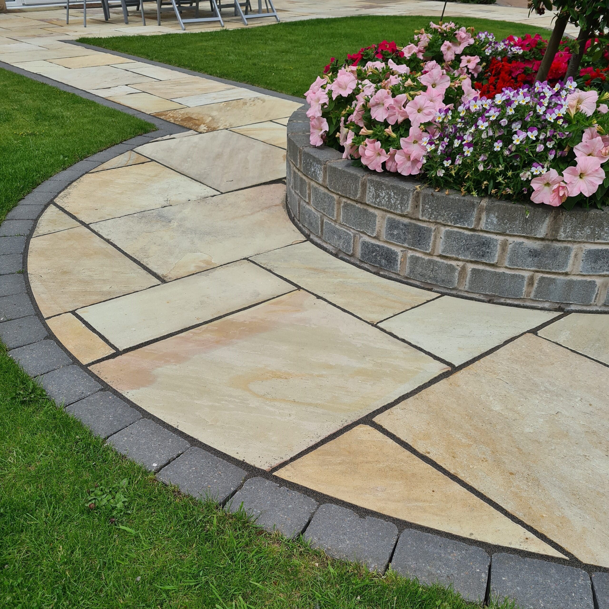 Golden Fossil Sandstone Patio Paving