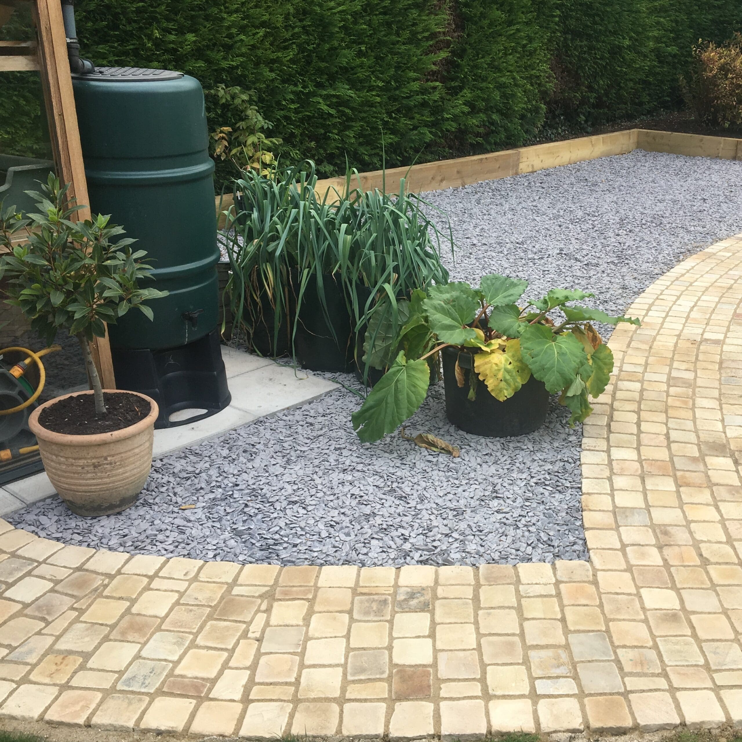 Calico Sandstone Cobbles