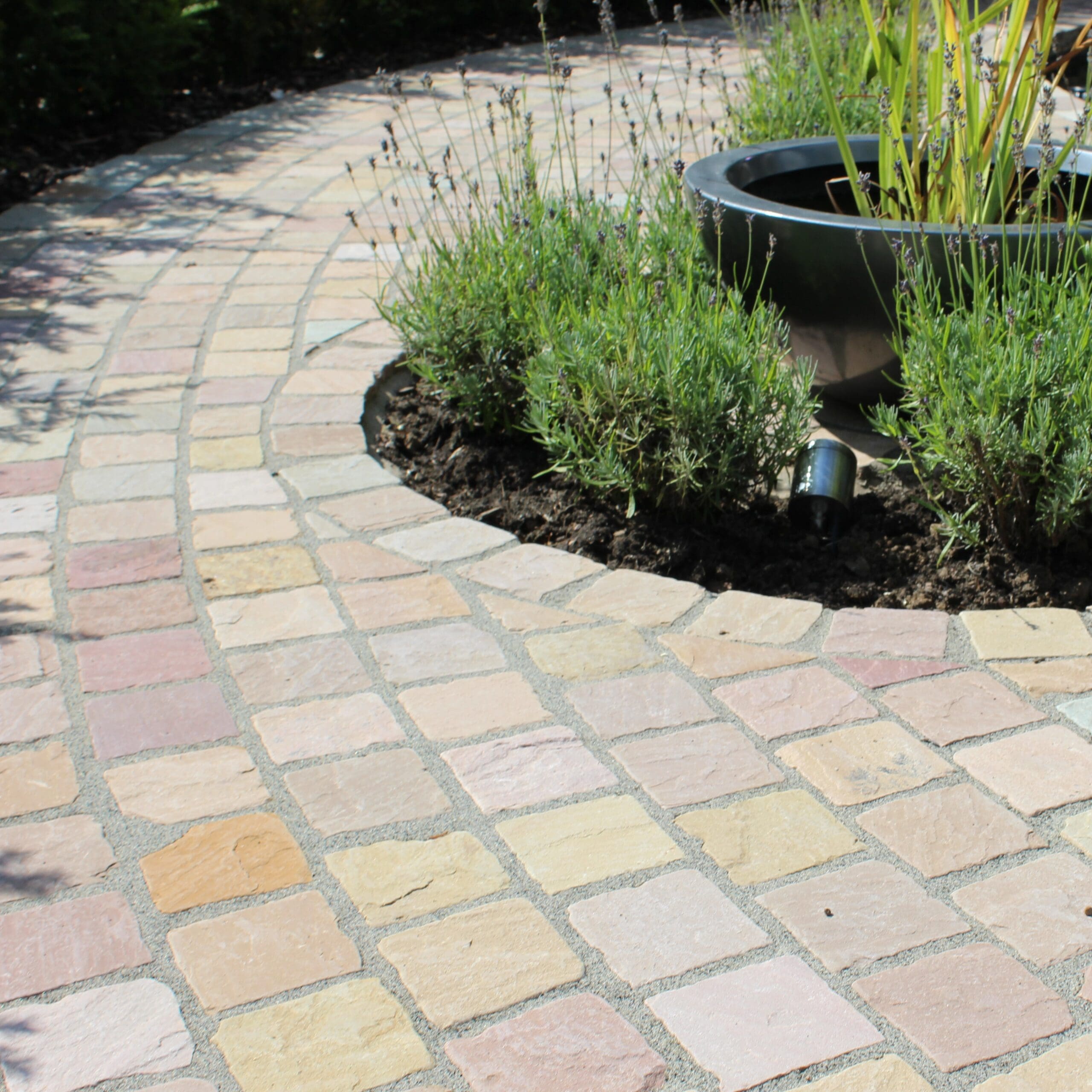 Meadow Sandstone Cobbles