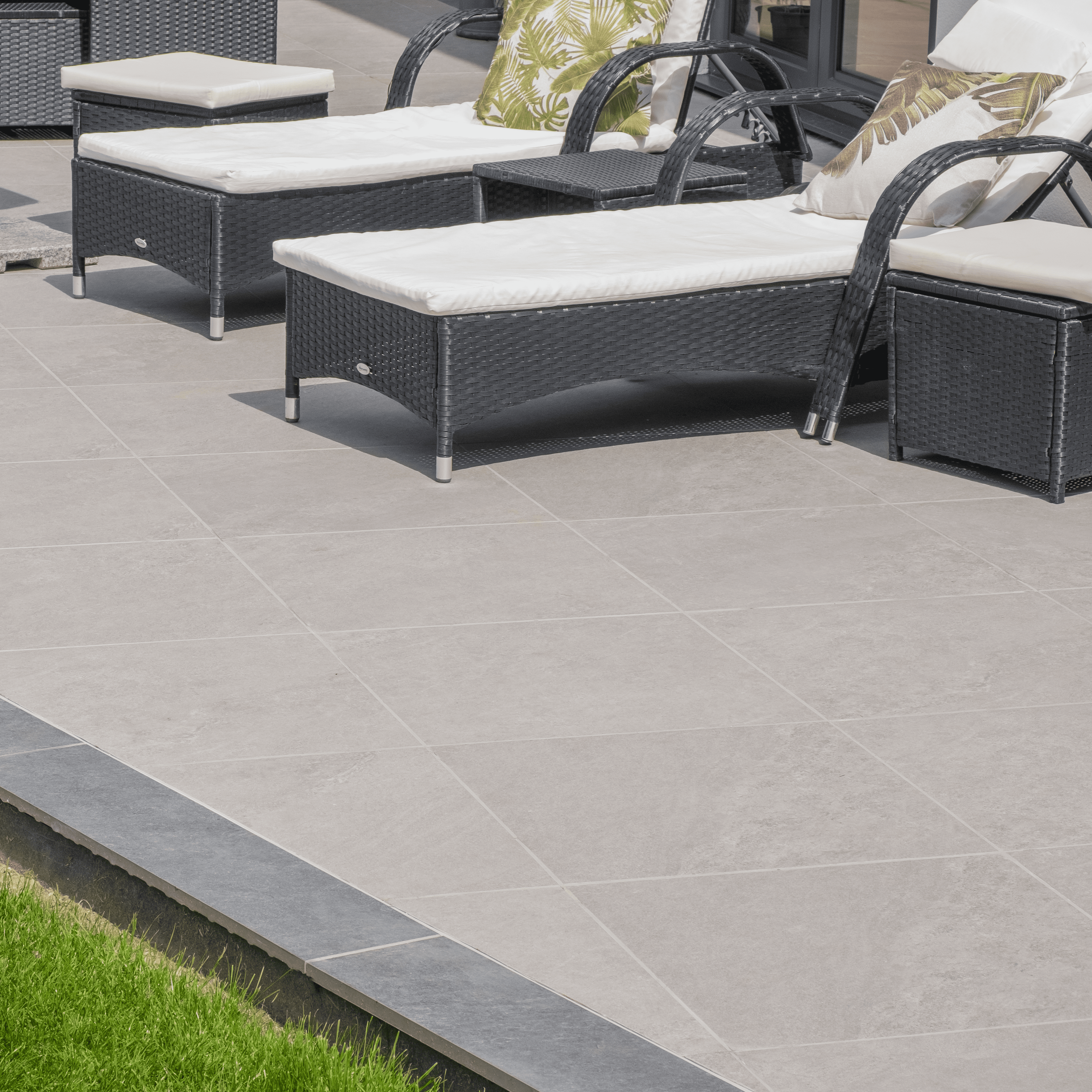 Fino Porcelain Paving