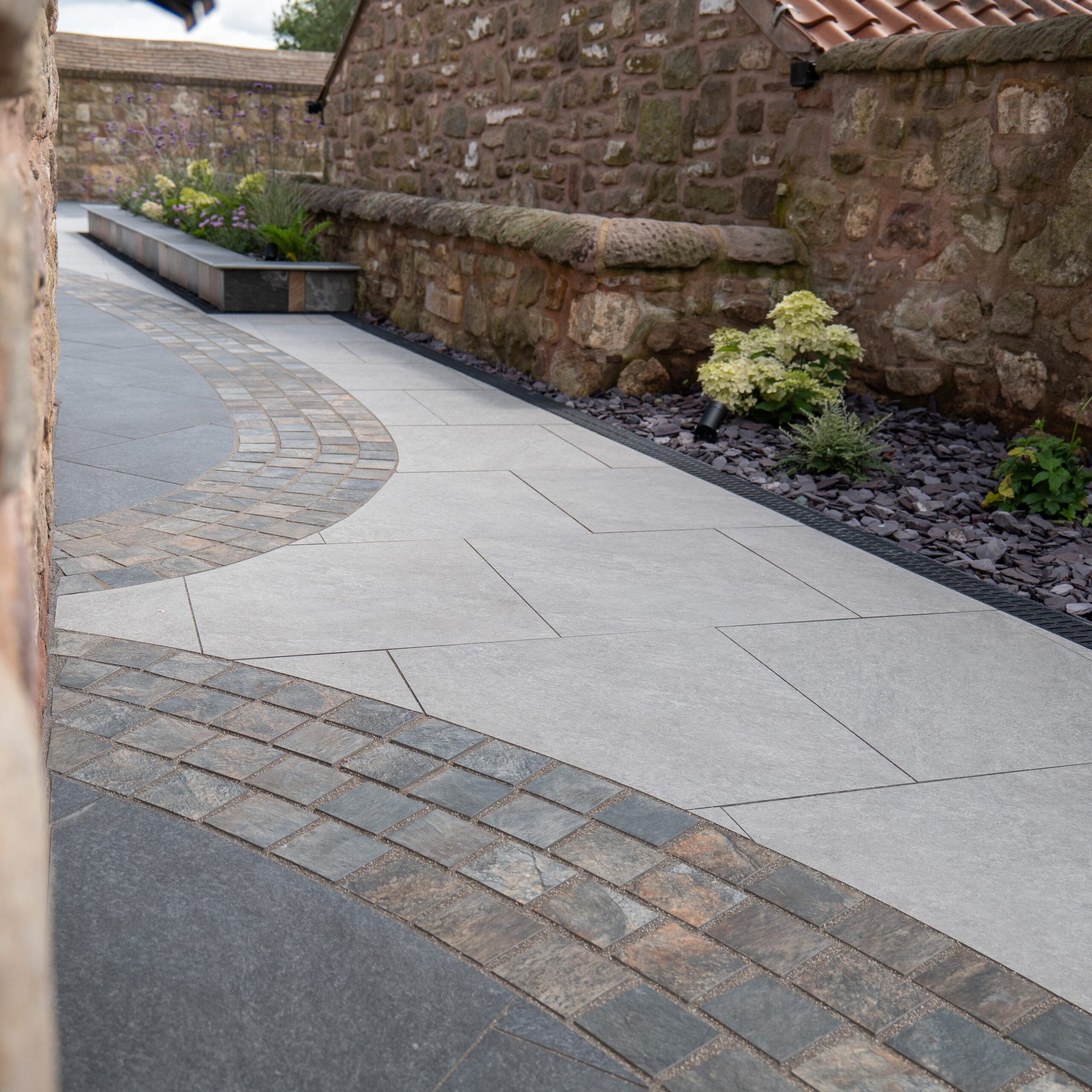 Lucenta Porcelain Paving