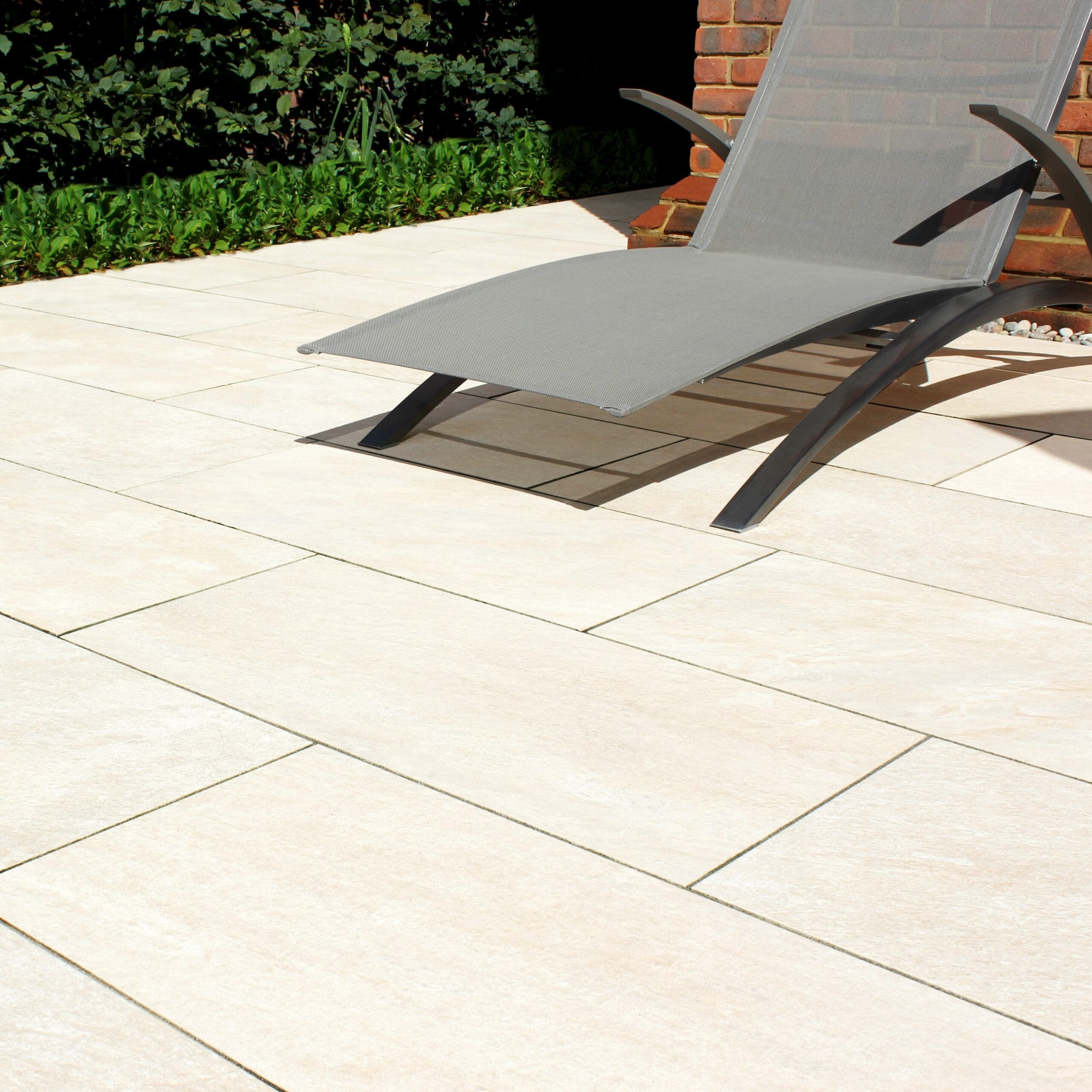 Lucio Porcelain Paving