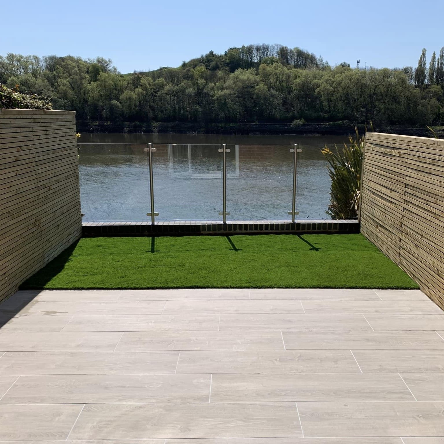 Light Oak Porcelain Paving